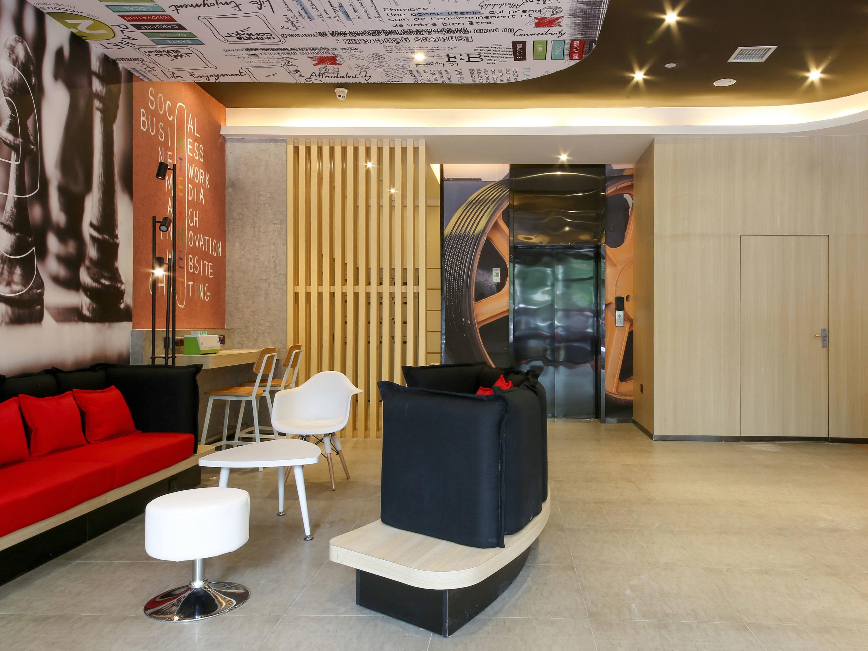 Ibis Xi'An Qujiang International Convention & Exhibition Center Hotel Bagian luar foto
